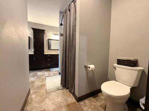 1781 Donavon Drive, Worthington, MN 56187