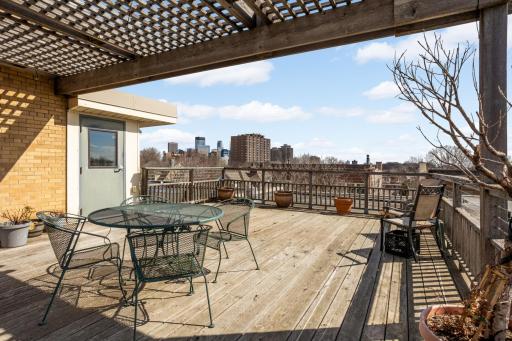1912 Dupont Avenue S, 405, Minneapolis, MN 55403