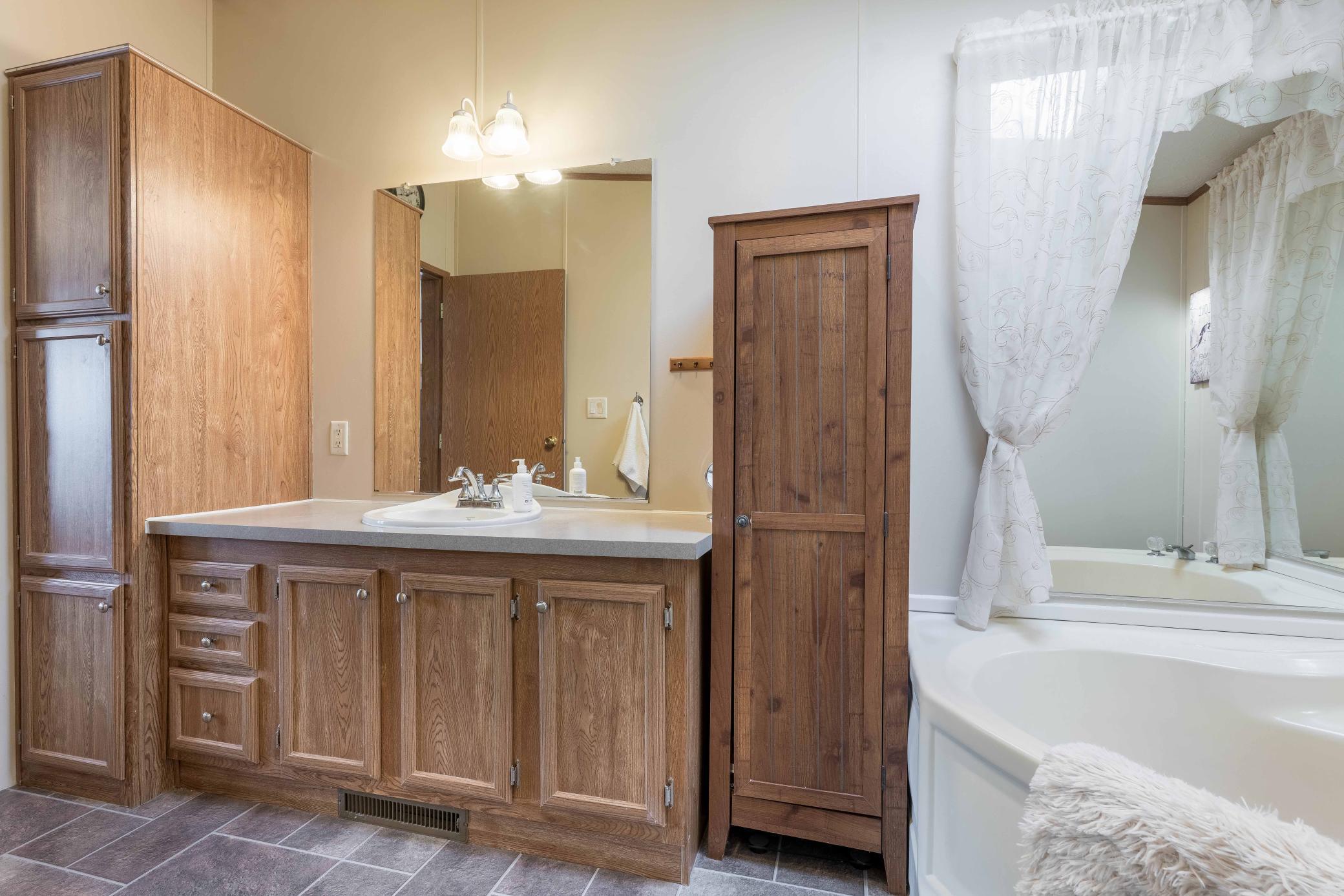 14547 Hilltop-129.jpg