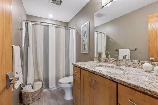 5277 Jamaca Avenue N, Lake Elmo, MN 55042