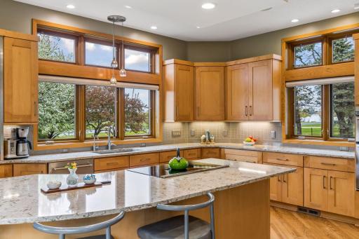 5277 Jamaca Avenue N, Lake Elmo, MN 55042