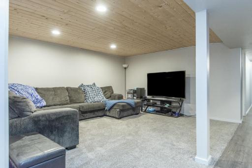 601 Minnesota Avenue S, Aitkin, MN 56431