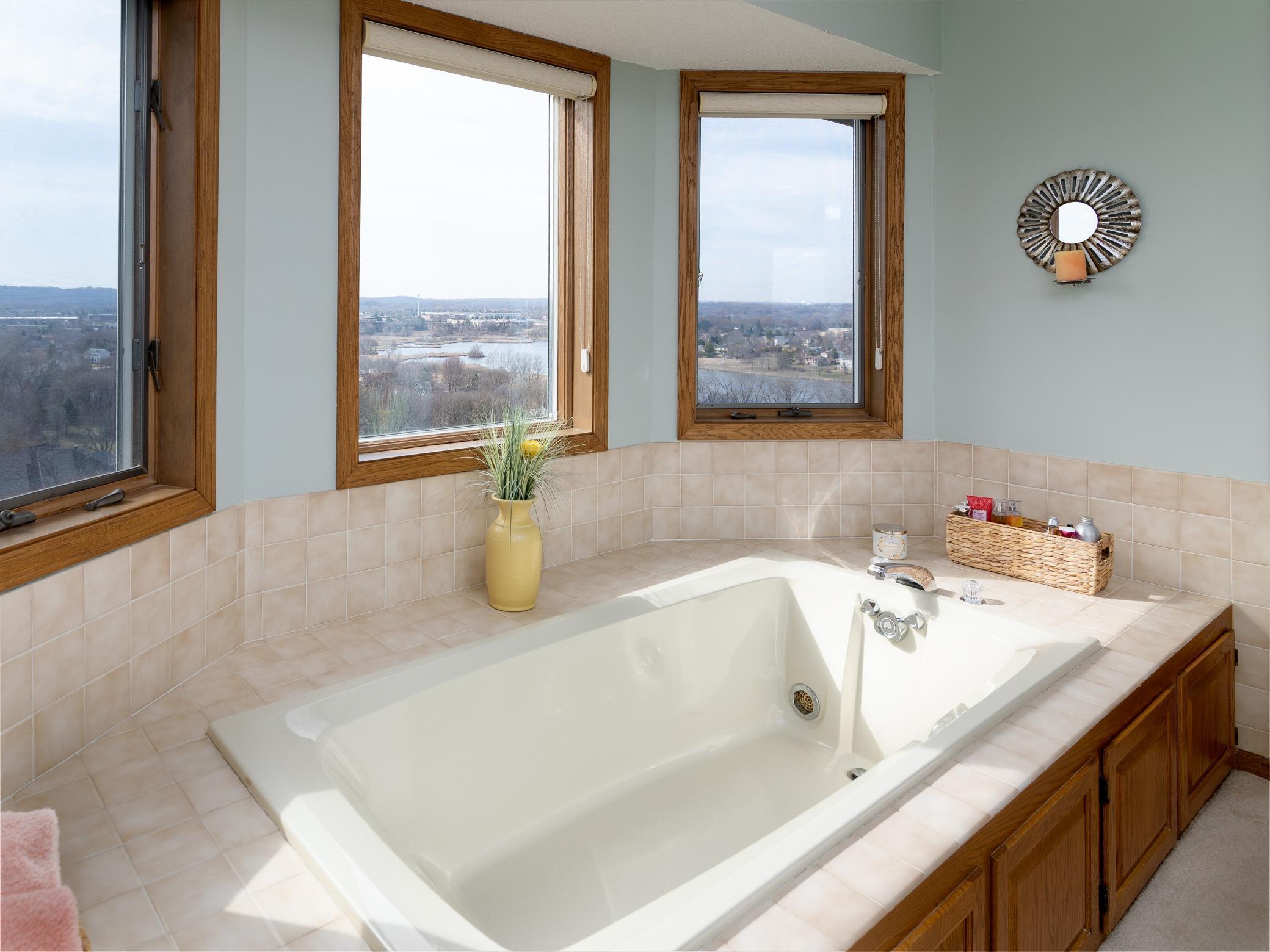 Private Primary Full Bath