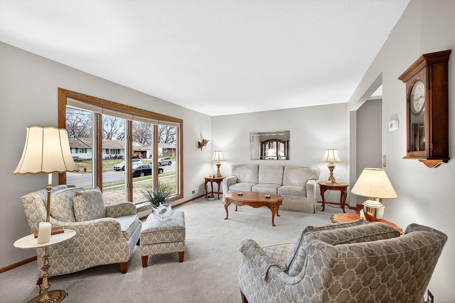 Lovingly Cared For Home - Pristine