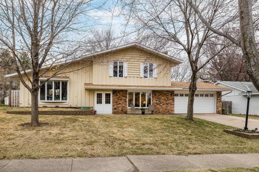14150 Garrett Avenue, Apple Valley, MN 55124