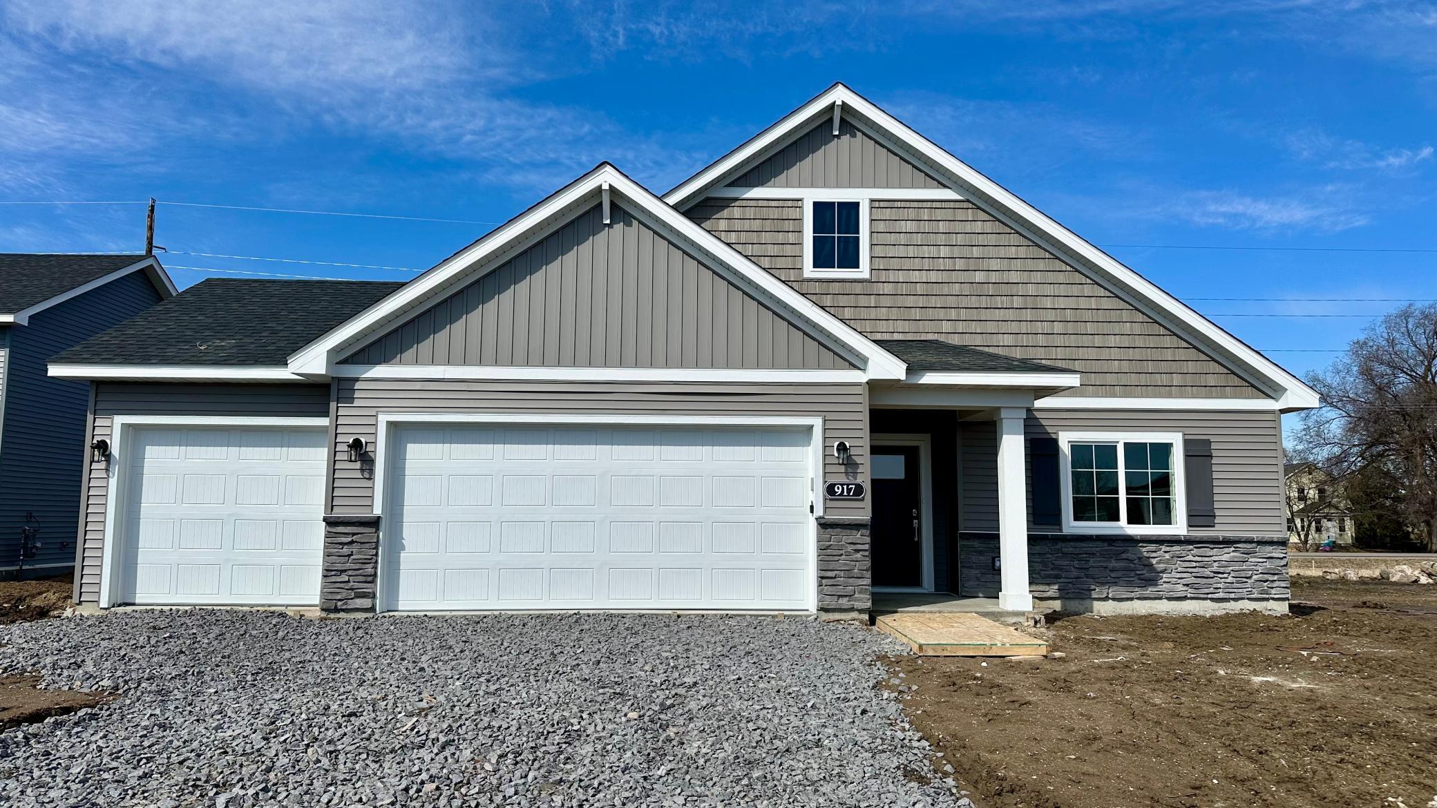 917 Brandenburg.jpeg