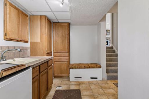 304 Valley High Road, Burnsville, MN 55337