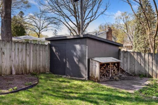 304 Valley High Road, Burnsville, MN 55337