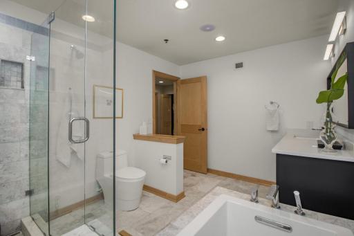 190 Elm Street, Saint Paul, MN 55102
