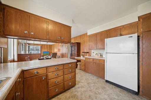 306 3rd Avenue SE, Blooming Prairie, MN 55917