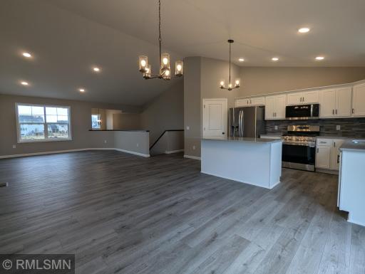 2723 Ivy Avenue NE, Saint Michael, MN 55376