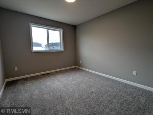 2723 Ivy Avenue NE, Saint Michael, MN 55376