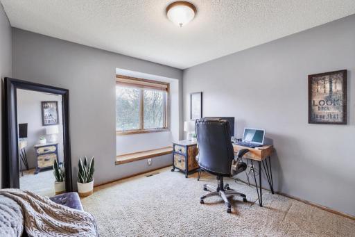 7832 18th Street N, Saint Paul, MN 55128