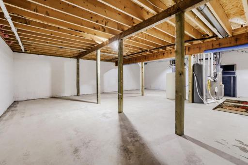 7832 18th Street N, Saint Paul, MN 55128