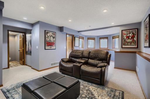 7832 18th Street N, Saint Paul, MN 55128