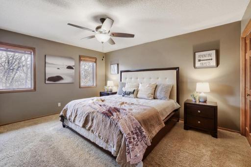 7832 18th Street N, Saint Paul, MN 55128