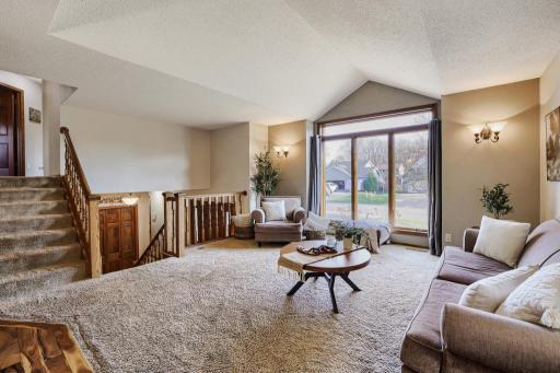 7832 18th Street N, Saint Paul, MN 55128