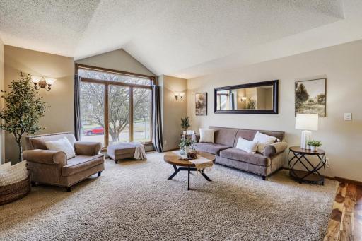 7832 18th Street N, Saint Paul, MN 55128