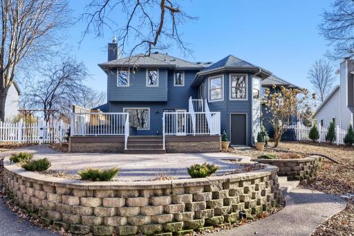 7832 18th St N - MLS Sized - 027 - 27 Exterior Rear.jpg