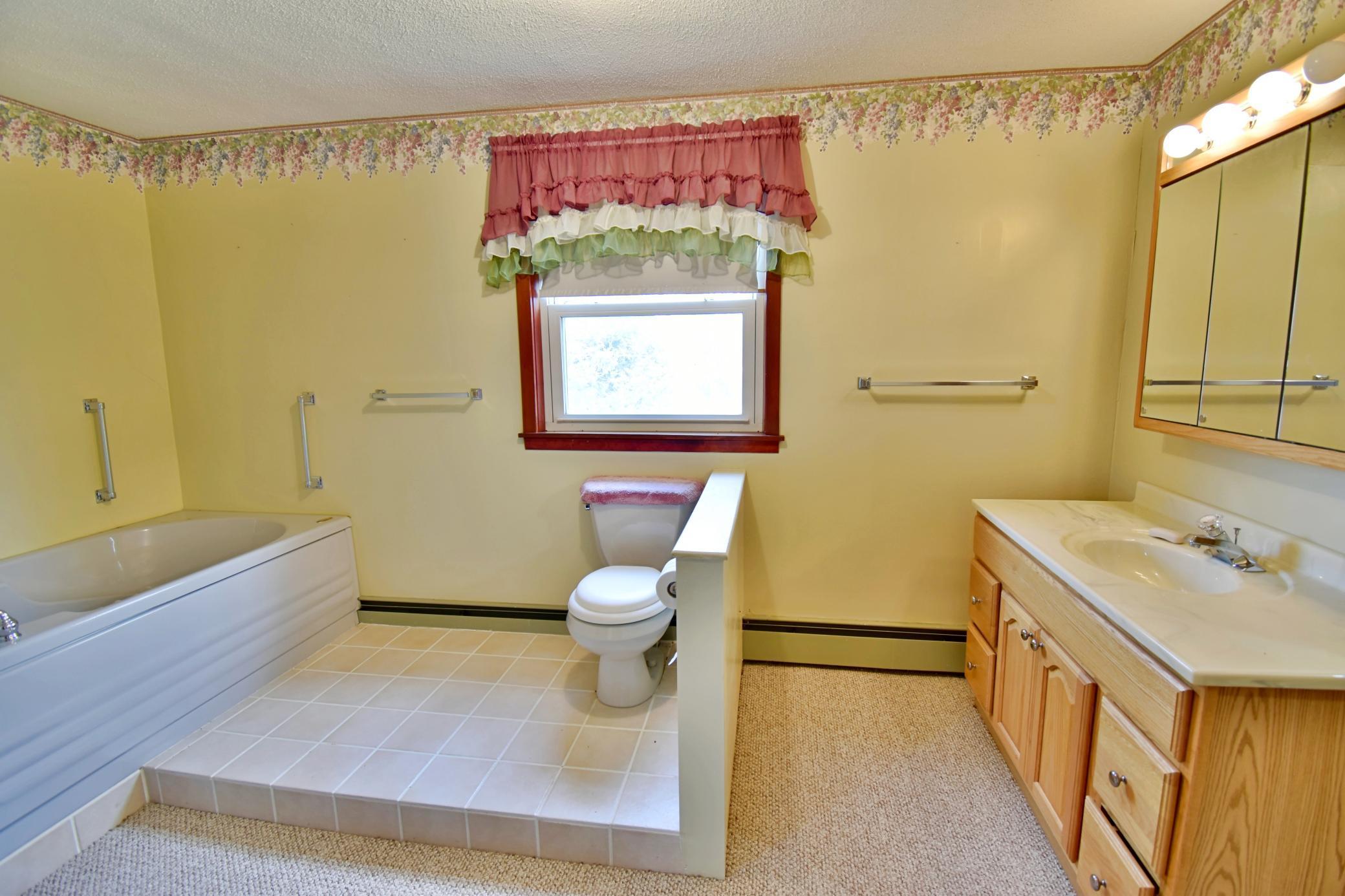 Oversized bath area with large vanity