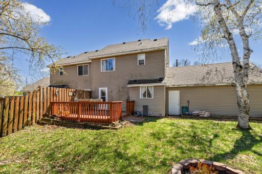 1623 106th Avenue NW, Minneapolis, MN 55433