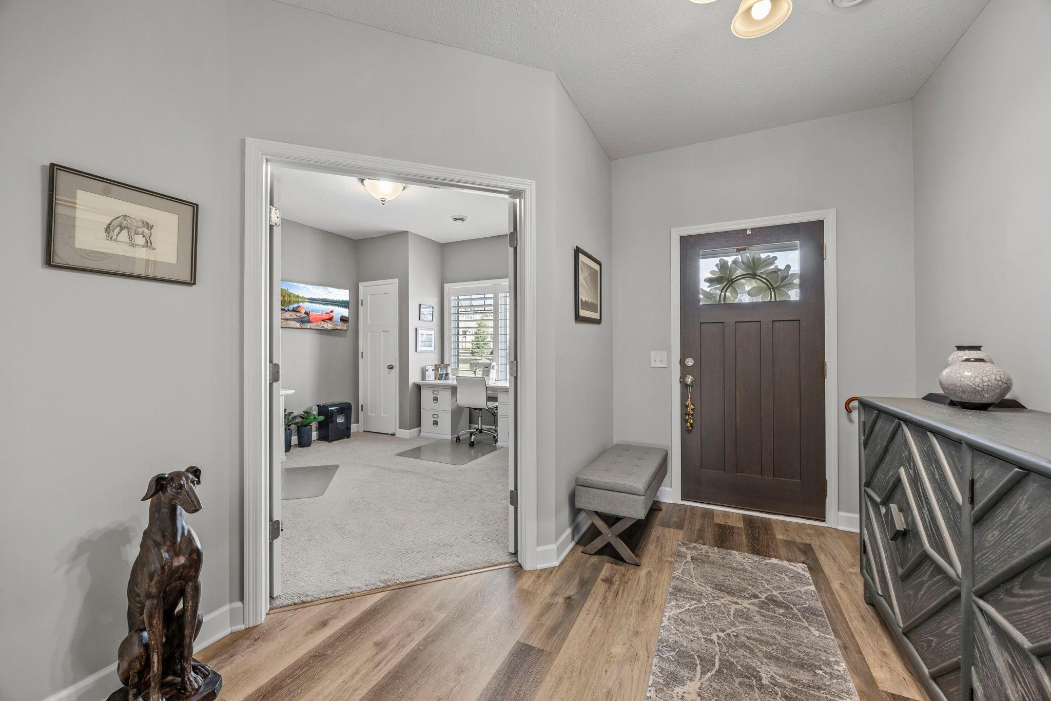 24-web-or-mls-1085 77th St-20.jpeg