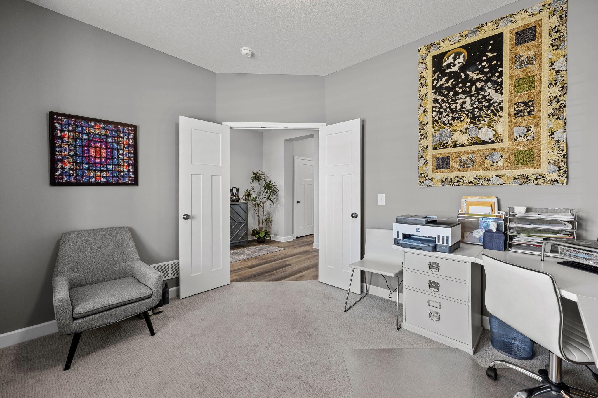 25-web-or-mls-1085 77th St-35.jpeg