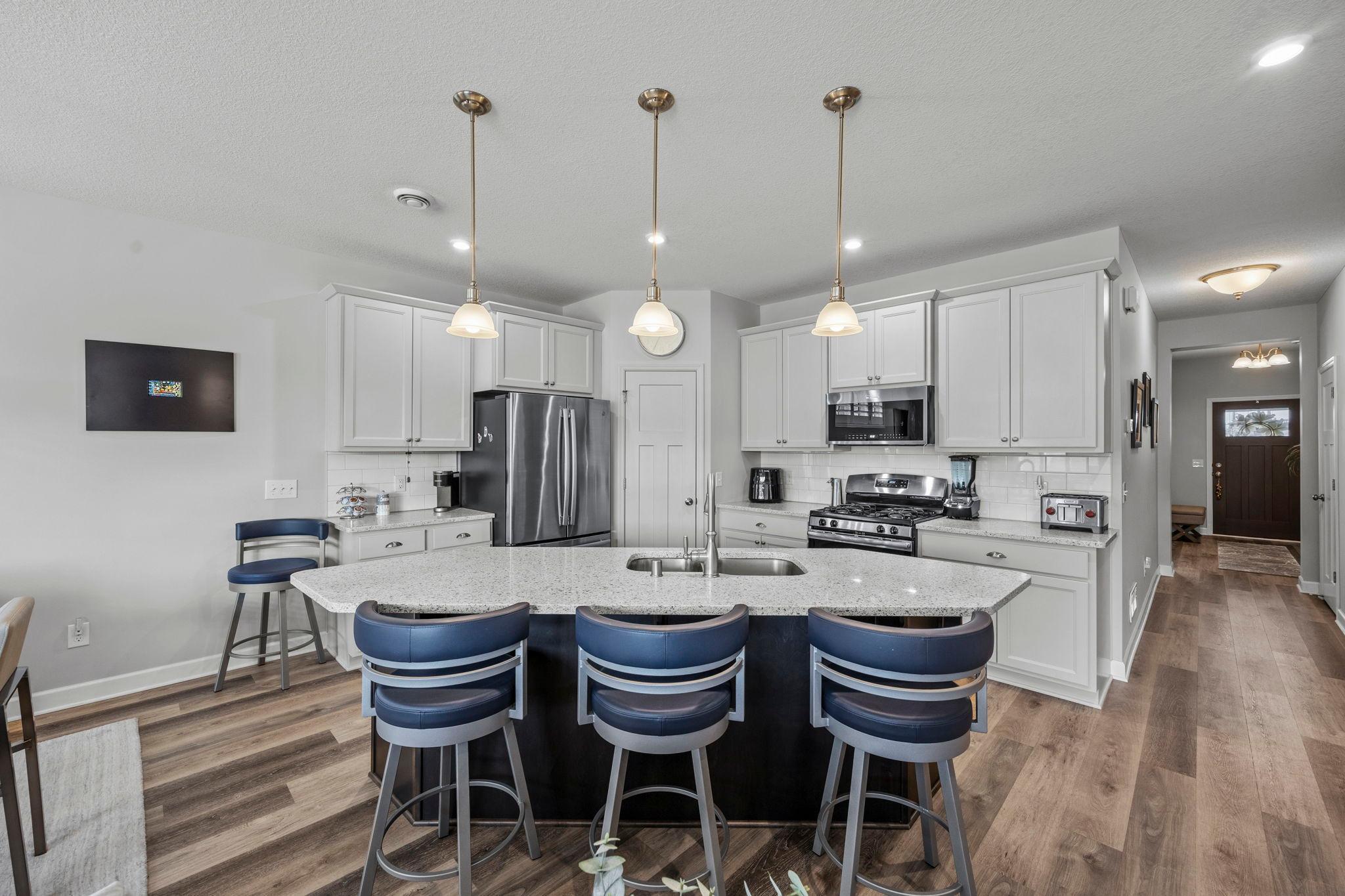 48-web-or-mls-1085 77th St-80.jpeg