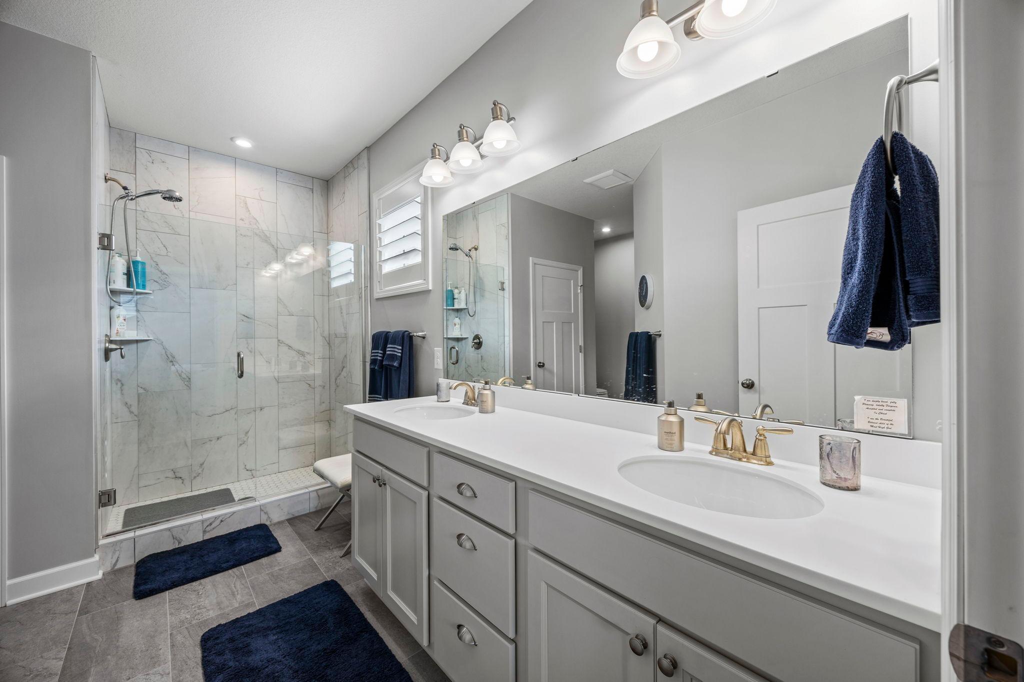 71-web-or-mls-1085 77th St-294.jpeg