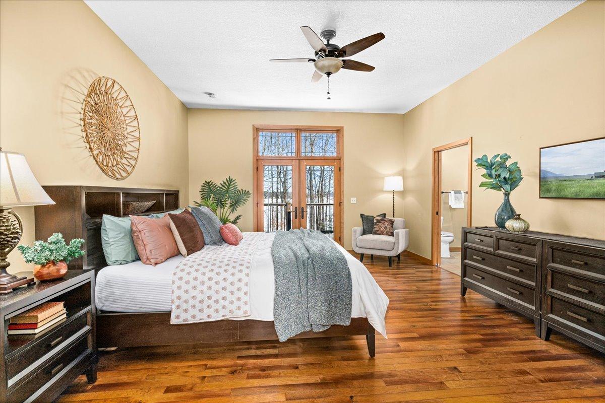 Spacious Primary bedroom