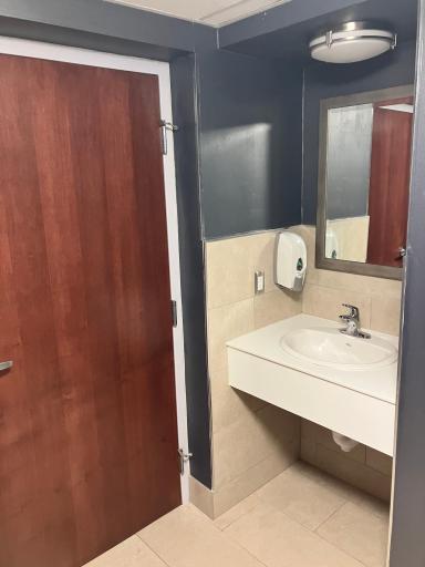 2401 W 66th Street, 100, Richfield, MN 55423