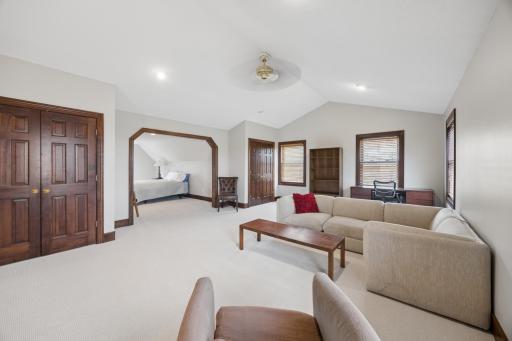 6565 Cherokee Trail W, Eden Prairie, MN 55344