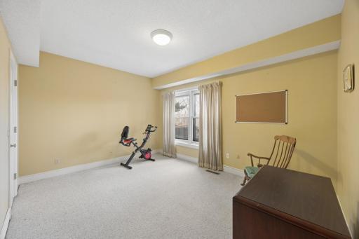 6565 Cherokee Trail W, Eden Prairie, MN 55344