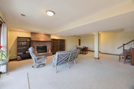 6565 Cherokee Trail W, Eden Prairie, MN 55344