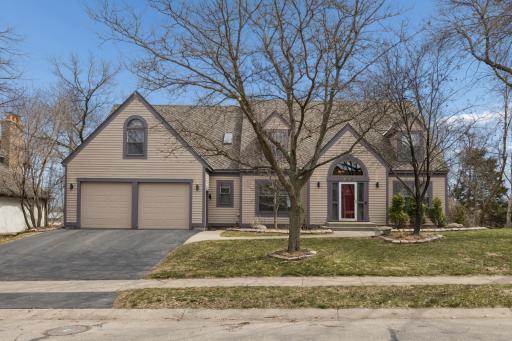 6565 Cherokee Trail W, Eden Prairie, MN 55344