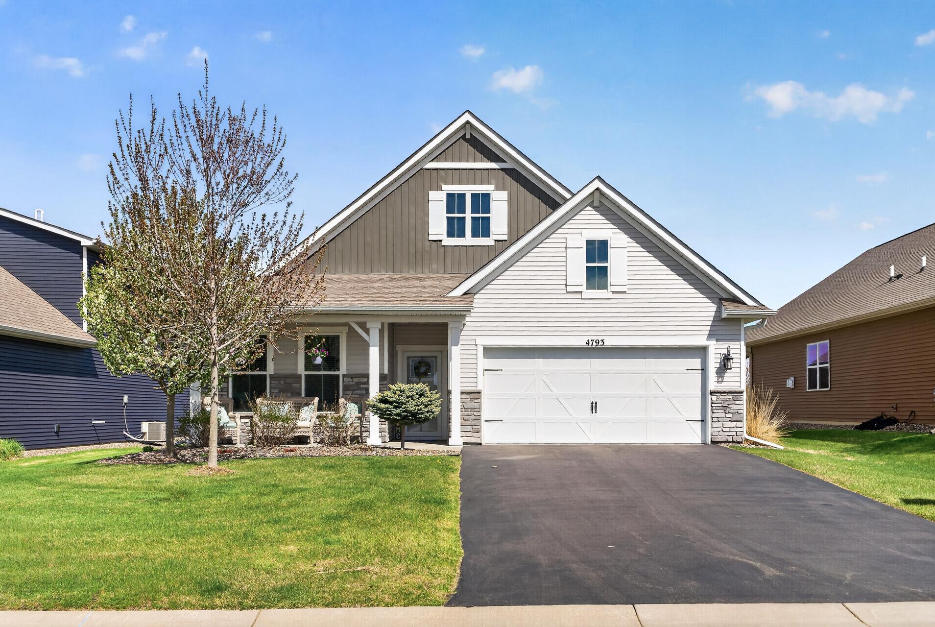 Pristine 3-bedroom plus den home located in a desirable association-maintained community. Enjoy low-maintenance living with snow removal and lawn care included. There is no shortage of windows throughout the home, plenty of natural sunlight!