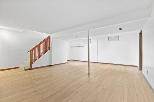 6540 Zealand Avenue N, Minneapolis, MN 55428