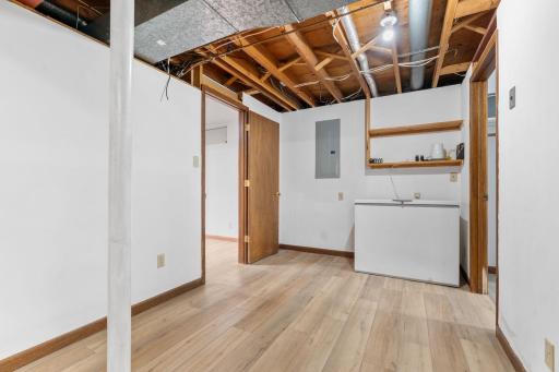 6540 Zealand Avenue N, Minneapolis, MN 55428
