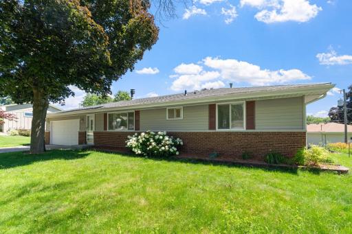 6540 Zealand Avenue N, Minneapolis, MN 55428