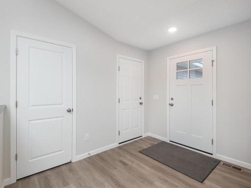 648 Hawthorne Lane, Watertown, MN 55388