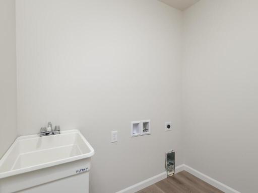 648 Hawthorne Lane, Watertown, MN 55388