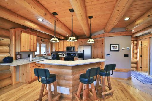 29107 Voyagers Pass, Pequot Lakes, MN 56472