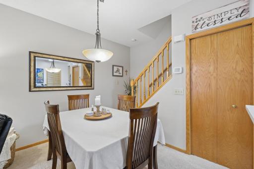 18195 Warbler Lane, Eden Prairie, MN 55346
