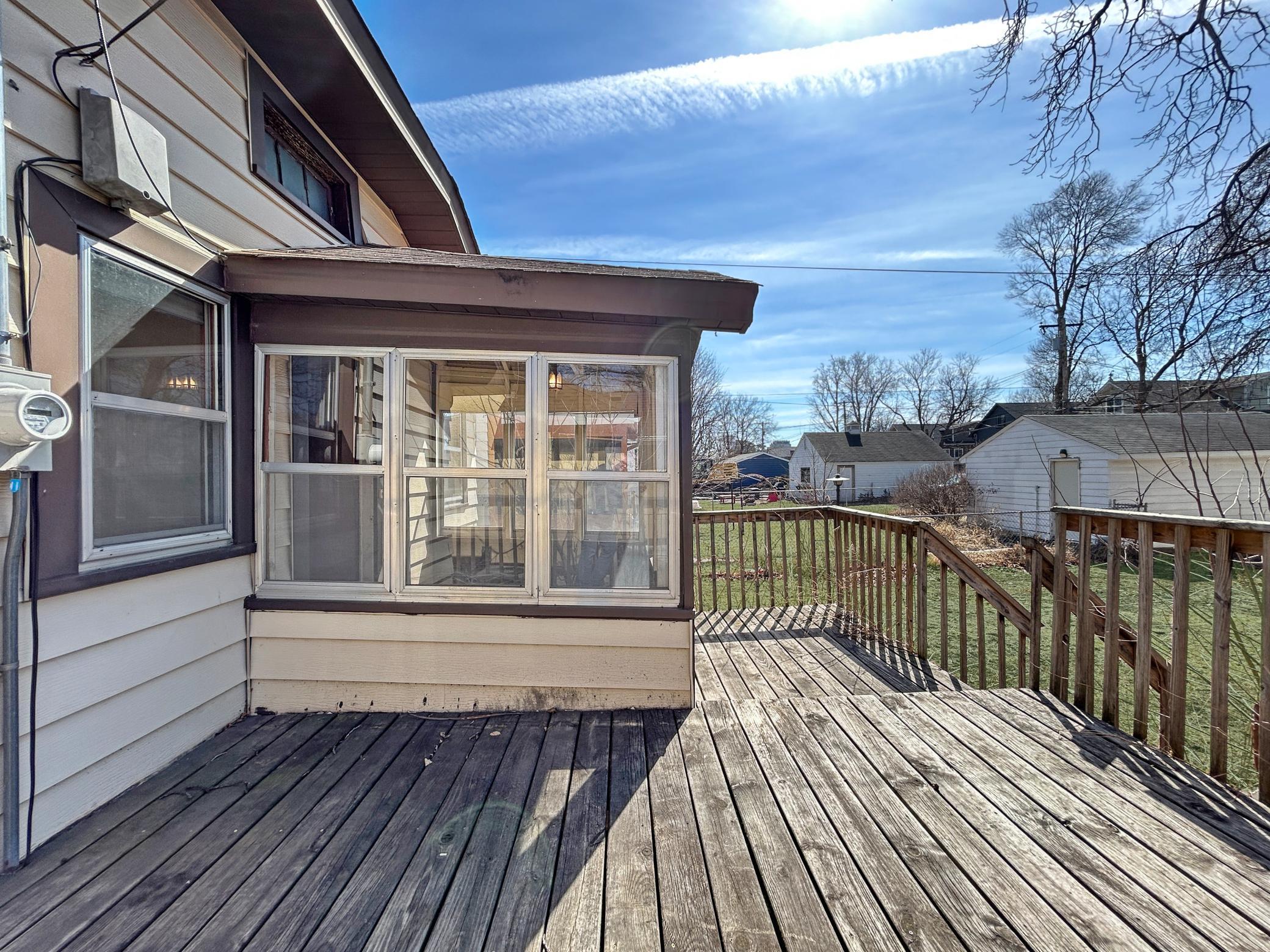 20 Balcony and Porch.jpg