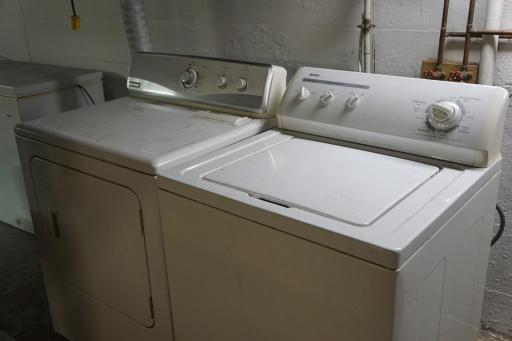 Washer/dryer in Lower level