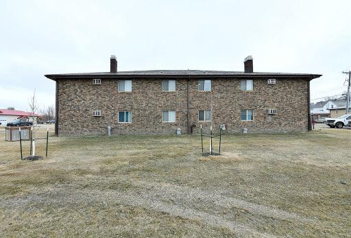 241 6th Avenue S, Casselton, ND 58012
