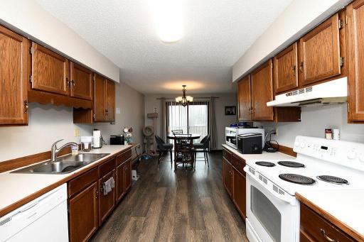 241 6th Avenue S, Casselton, ND 58012