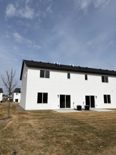 2123 Cleveland Way S, Cambridge, MN 55008