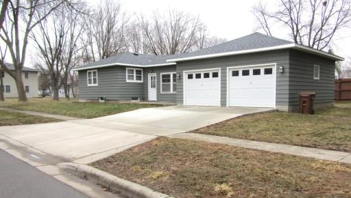 1202 N 5th Street, Montevideo, MN 56265