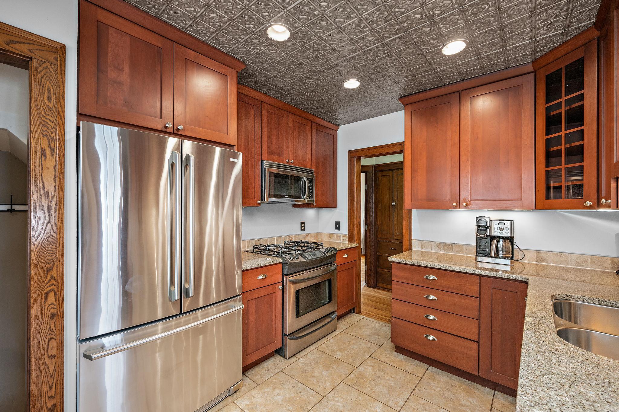 Kitchen Stainless Steel Appliances